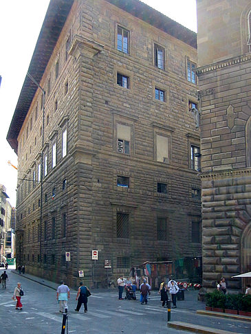 Weg zur Piazza della Signora Fotos